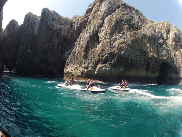 Recorrido en motos de agua